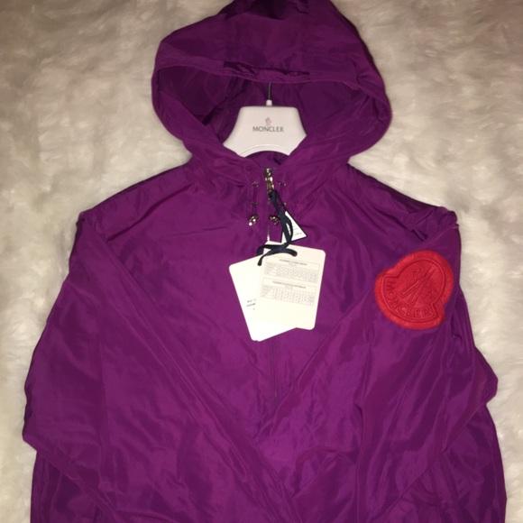 🚨Alexandrite Moncler Jacket🚨 - Picture 6 of 8